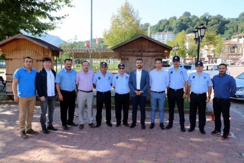 Belediye Başkanımız Zabıta Personelimizin Gününü Kutladı