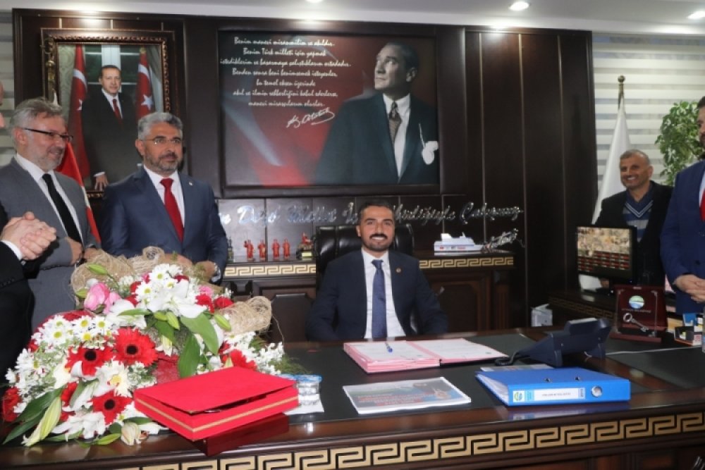 Belediye Başkanlığımızda Devir Teslim Töreni