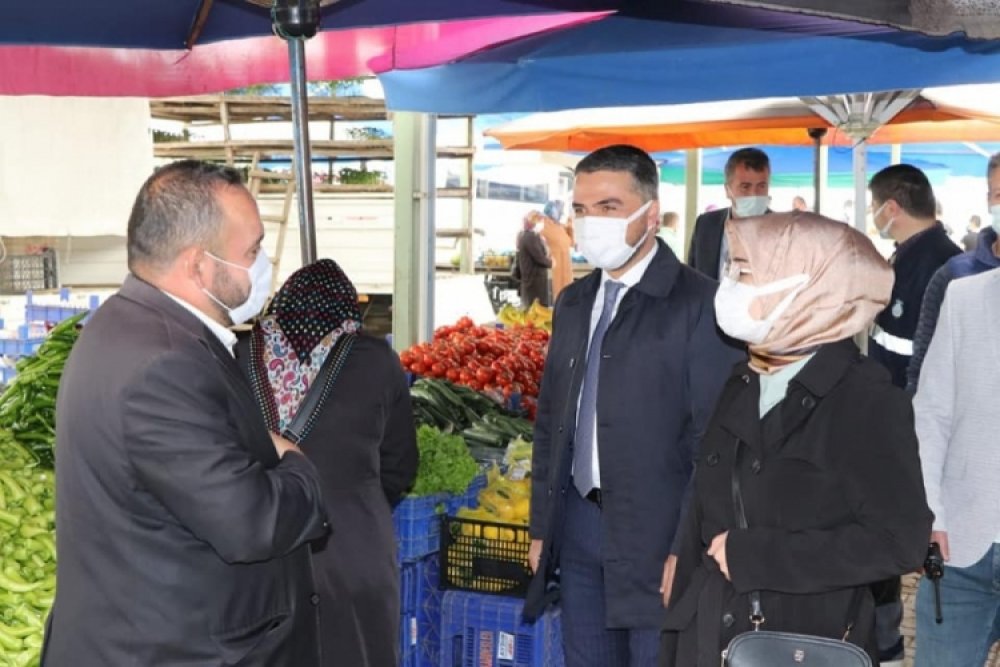 İlçemiz Pazar Yerinde Covid-19 Tedbirleri Kapsamında Denetimler Yapıldı