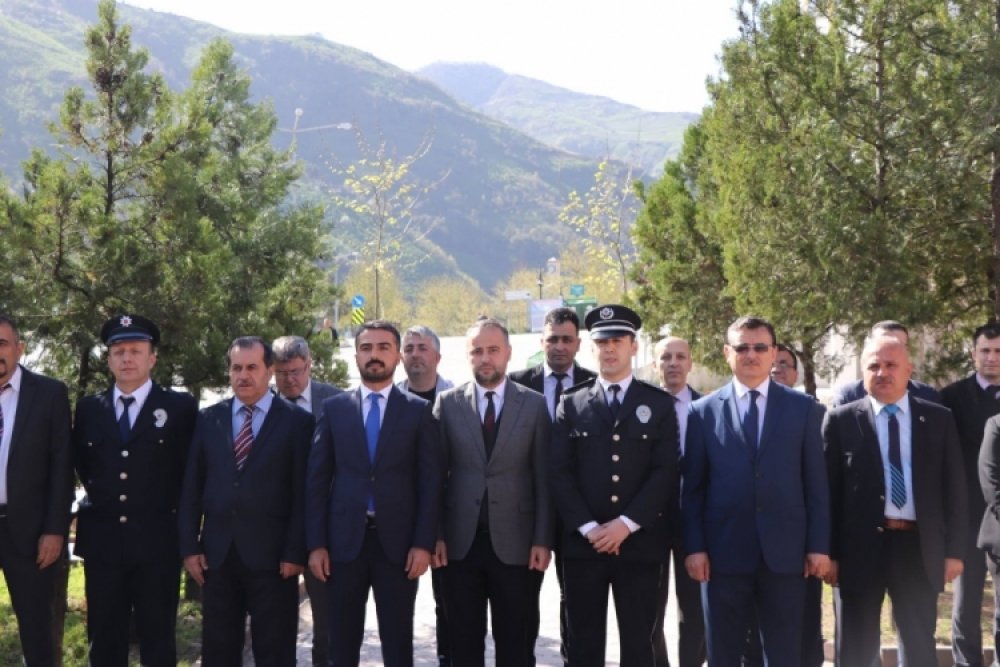 Türk Polis Teşkilatımızın 174. Kuruluş Yıl Dönümü Çelenk Sunma Töreni